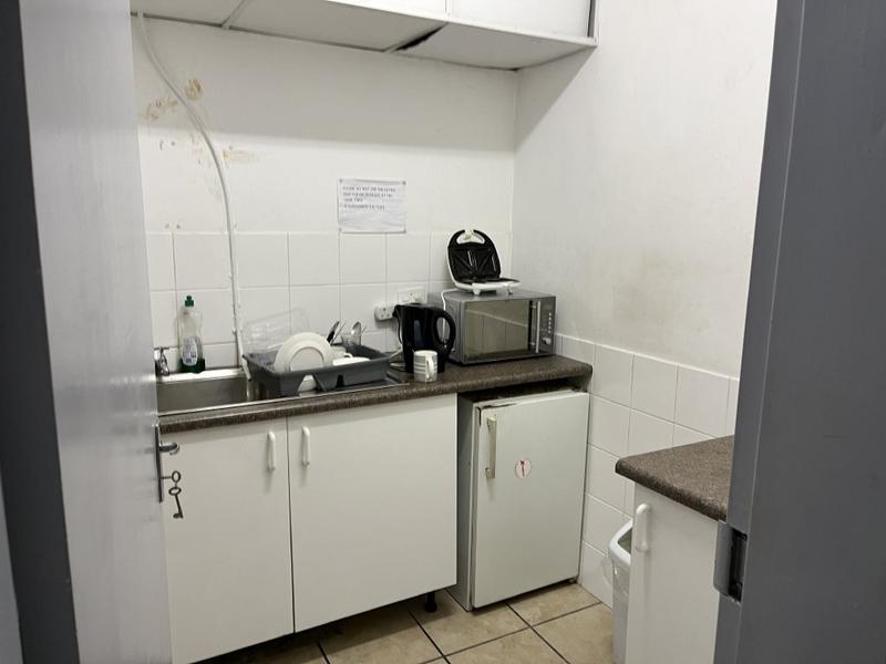 To Let commercial Property for Rent in Maitland Western Cape